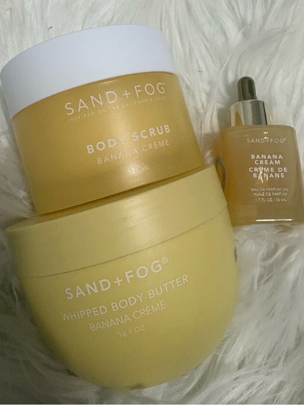 SAND + FOG Banana Crème Mega Bundle including 50 ml Oil, Scrub & Body Butter